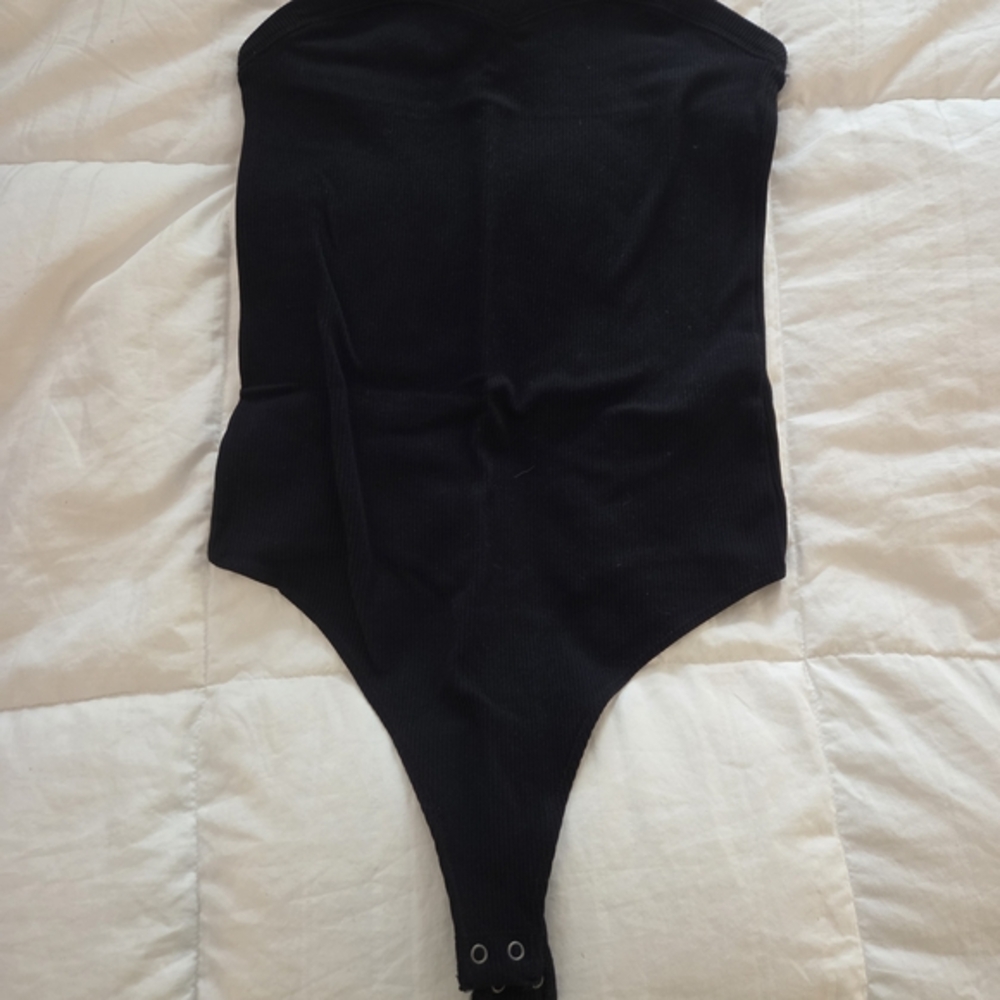 NWOT Abercrombie & Fitch Strapless Black Bodysuit